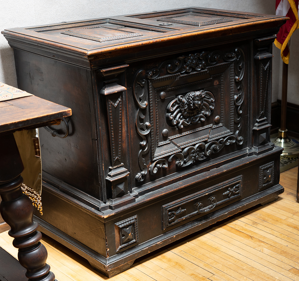 Byers wedding chest
