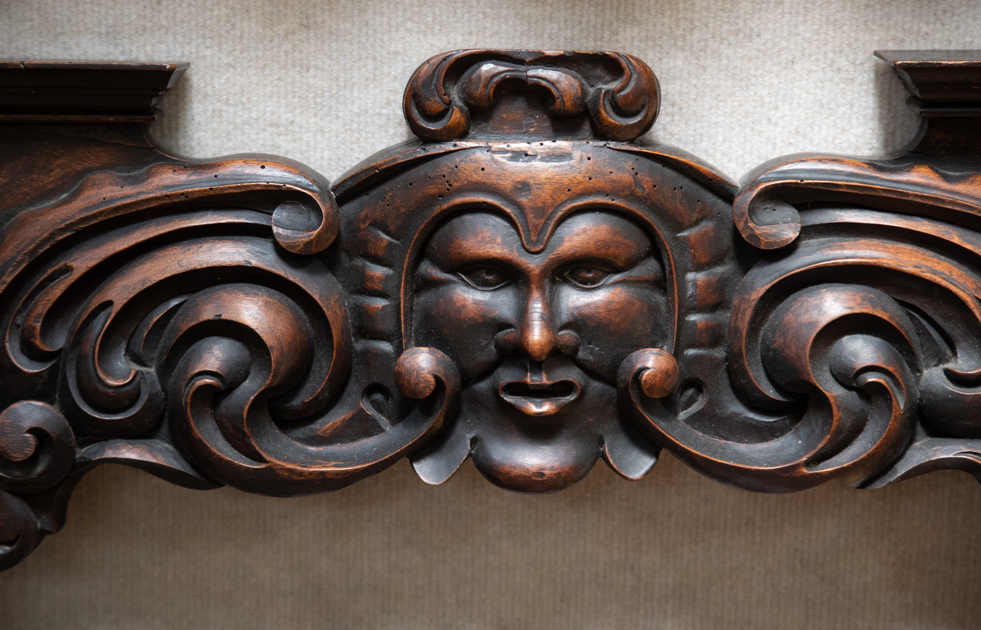 Byers chair detail