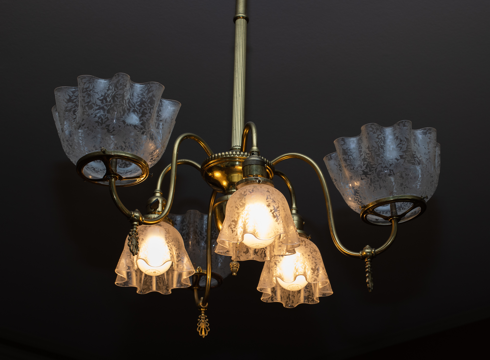 Owners bedroom light chandelier